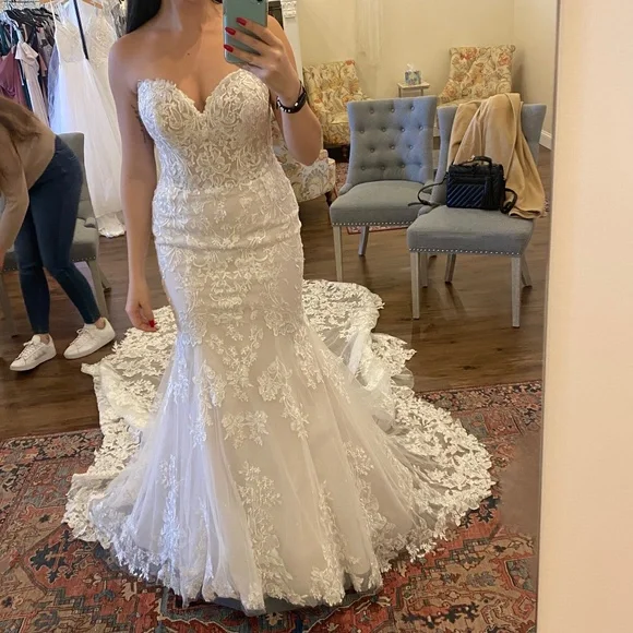 Maggie Sottero Wedding Gown - Picture 3 of 4